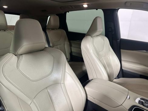 Used 2023 INFINITI QX60 Luxe w/ Cargo Package image 38