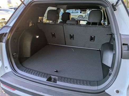 New 2026 Chevrolet Equinox LT image 27