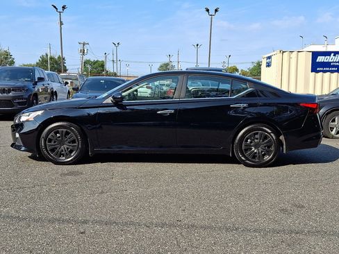 Used 2019 Nissan Altima 2.5 S FWD image 2