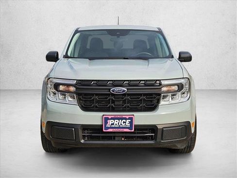 Used 2024 Ford Maverick XL image 2