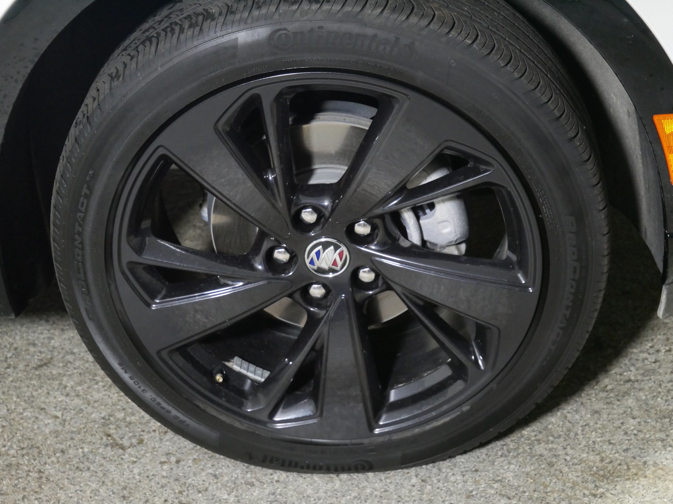 Used 2023 Buick Envision Preferred FWD image 15