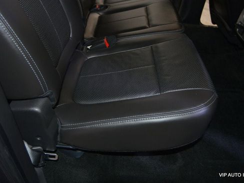 Used 2011 Ford F150 Lariat image 26