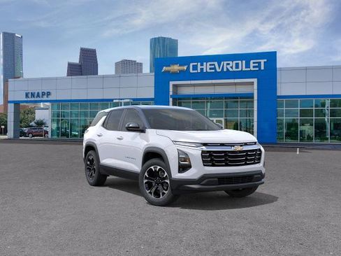 New 2026 Chevrolet Equinox LT w/ Convenience Package II FWD image 1