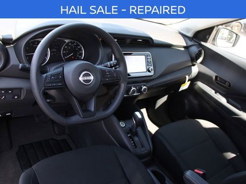 Certified 2025 Nissan Kicks Play S FWD image 5