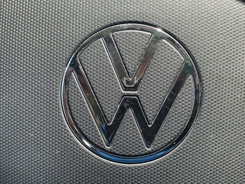 Certified 2023 Volkswagen Tiguan SE FWD image 22