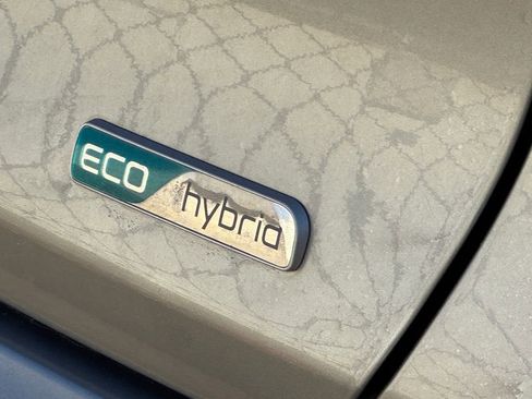 Certified 2022 Kia Niro LXS image 6