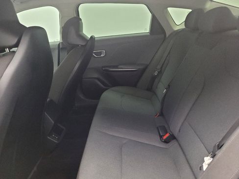Used 2025 Kia K4 FWD image 18
