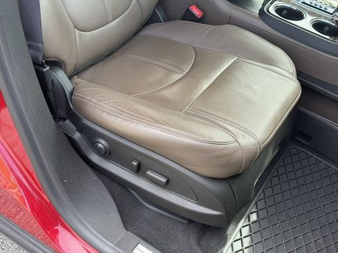 Used 2014 GMC Acadia SLT FWD image 17