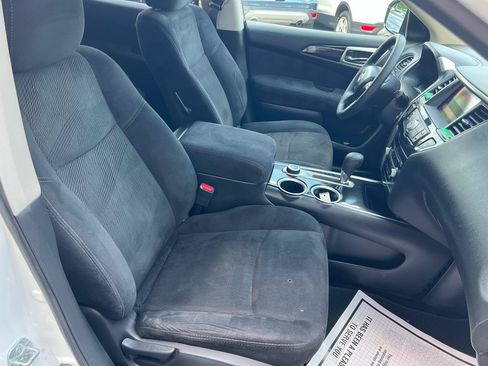 Used 2014 Nissan Pathfinder S AWD/4WD image 20