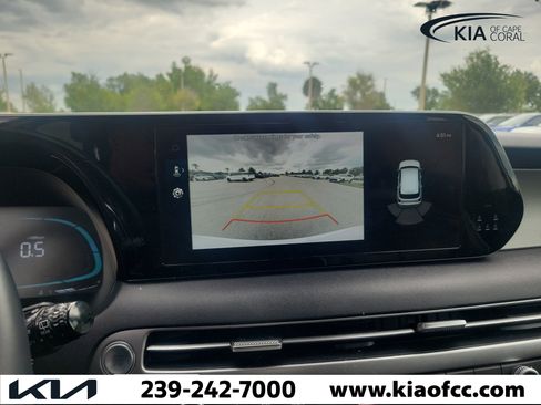 Used 2024 Hyundai Palisade SEL FWD image 28