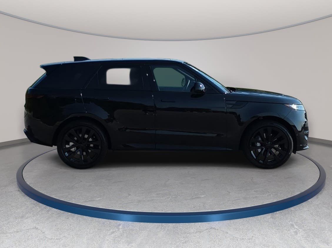 New 2027 Land Rover Range Rover Sport Dynamic SE AWD/4WD image 4