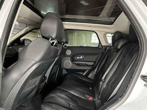 Used 2015 Land Rover Range Rover Evoque Pure Plus image 18