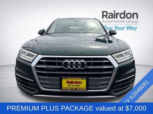 Used 2019 Audi Q5 2.0T Premium Plus w/ Premium Plus Package AWD/4WD image 2