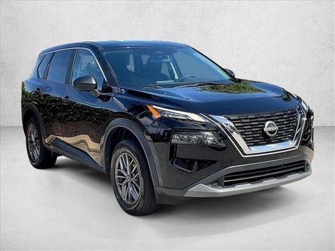 Used 2023 Nissan Rogue S FWD image 9