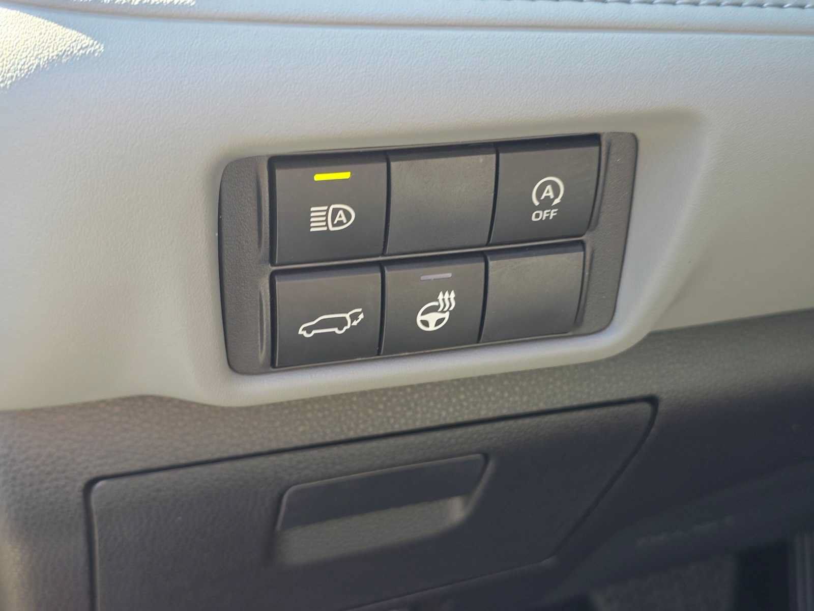 Used 2023 Toyota Highlander Limited AWD/4WD image 24