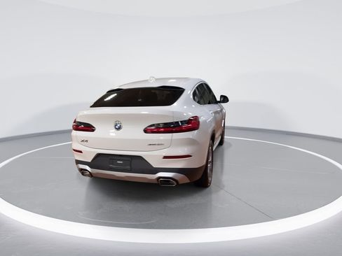 Certified 2023 BMW X4 xDrive30i w/ Premium Package image 7