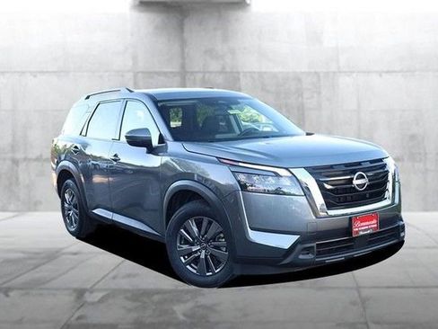 Certified 2025 Nissan Pathfinder SV AWD/4WD image 2