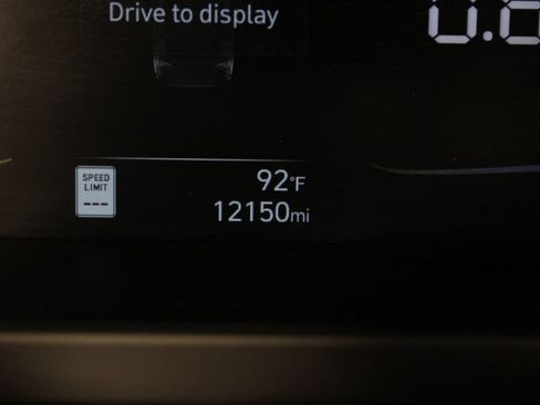 Certified 2025 Hyundai Elantra Sport FWD image 28