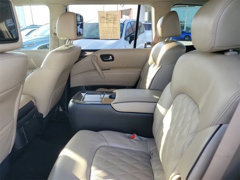 Certified 2022 Nissan Armada Platinum w/ Captain's Chairs Package image 15