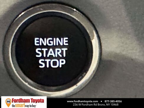 Used 2024 Toyota Corolla SE FWD image 25