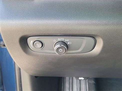 Certified 2023 Chevrolet Traverse LT image 19