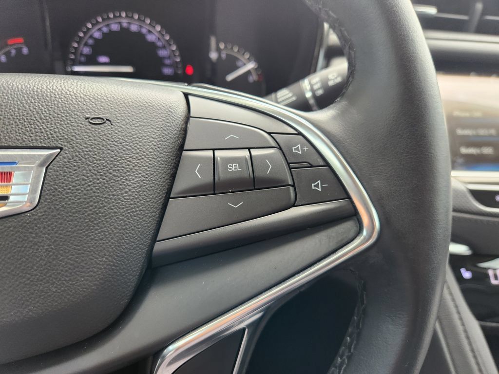 Used 2019 Cadillac XT5 Luxury FWD image 29