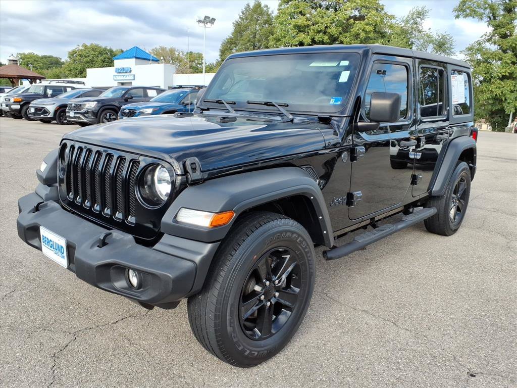 Used 2023 Jeep Wrangler Unlimited Sport AWD/4WD image 8
