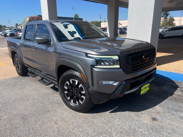 Used 2023 Nissan Frontier Pro-X w/ Pro Convenience Package RWD image 2