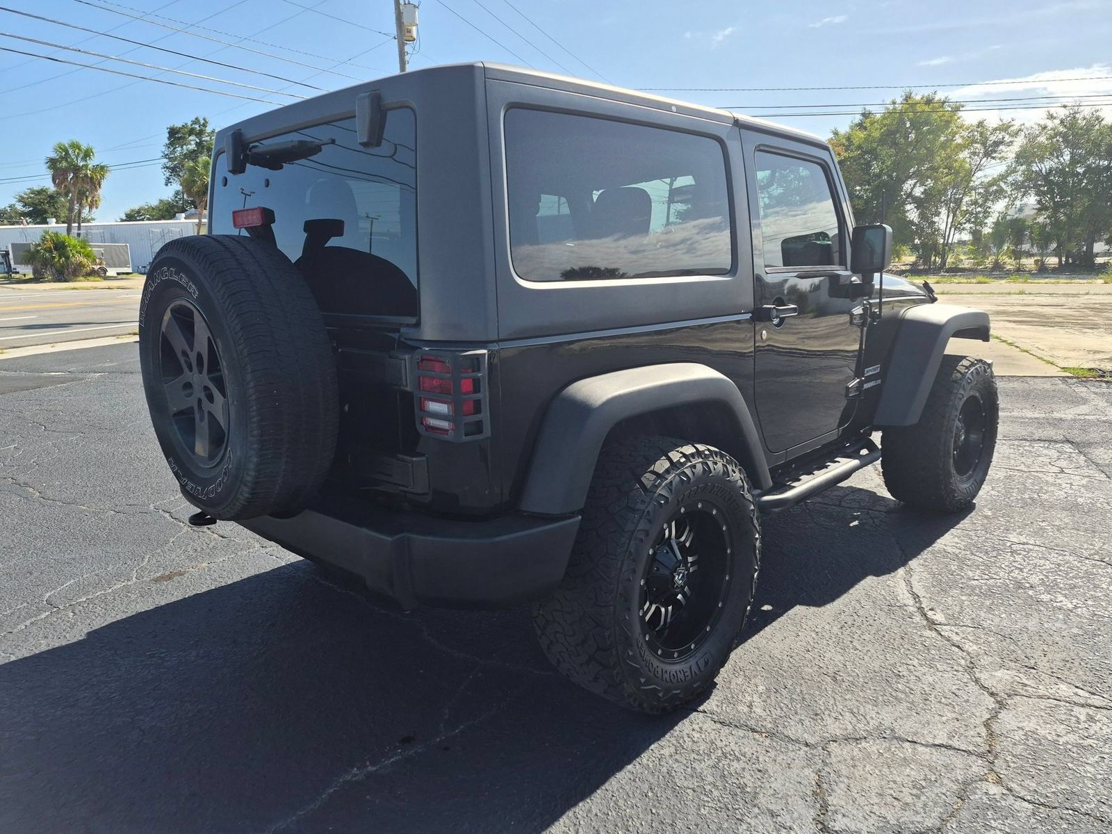 Used 2015 Jeep Wrangler Sport w/ Quick Order Package 24S AWD/4WD image 5