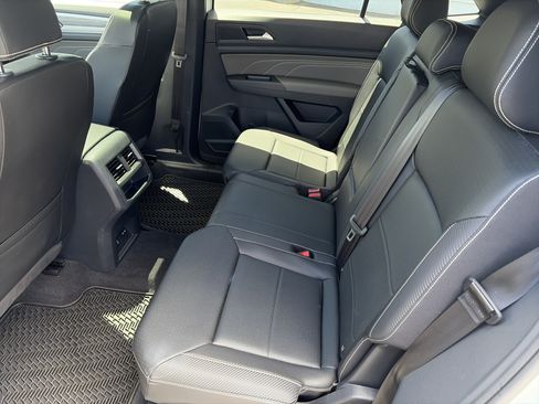 Certified 2023 Volkswagen Atlas Cross Sport SE AWD/4WD image 21
