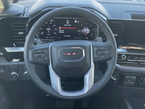 New 2026 GMC Sierra 1500 Elevation image 10