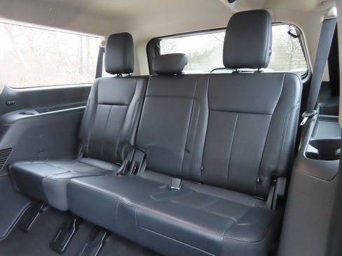 Used 2024 Ford Expedition Max XLT image 35