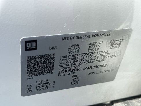 Certified 2021 GMC Yukon Denali w/ Denali Premium Package AWD/4WD image 35