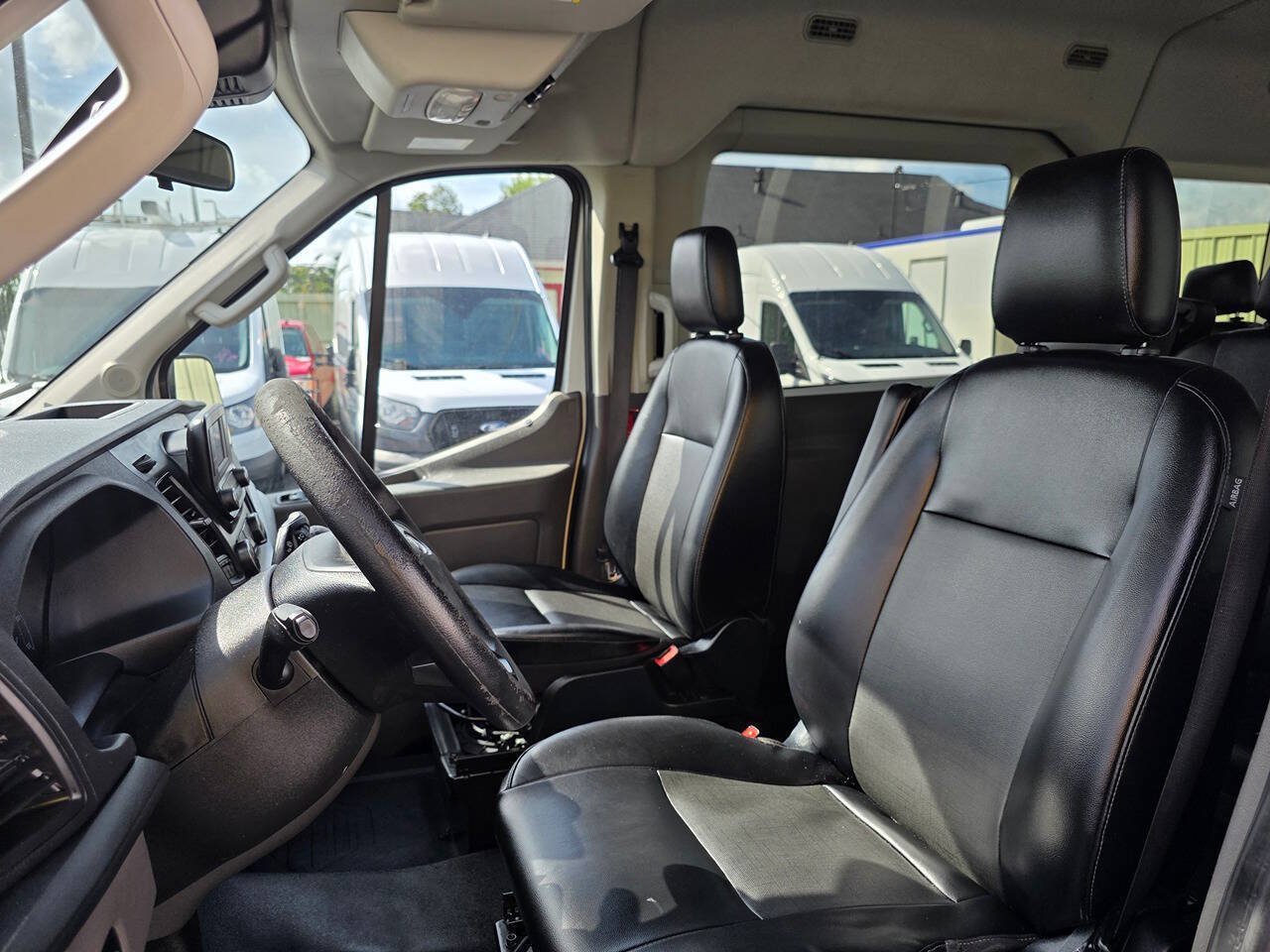 Used 2020 Ford Transit 350 XL RWD image 10