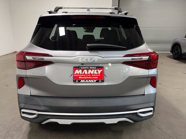 Used 2022 Kia Seltos S FWD image 4