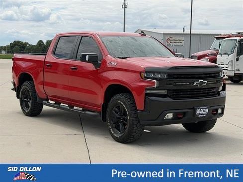 Certified 2021 Chevrolet Silverado 1500 LT Trail Boss w/ Convenience Package II AWD/4WD image 2