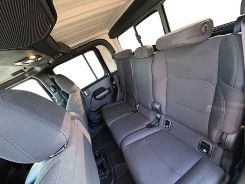 Used 2020 Jeep Gladiator Sport w/ Quick Order Package 24S image 22