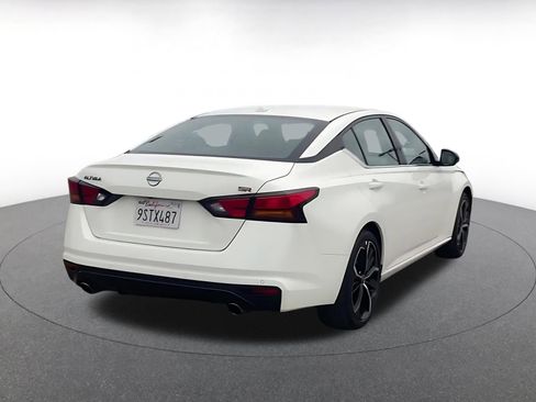 Used 2025 Nissan Altima 2.5 SR image 14