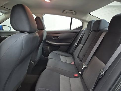 Used 2021 Nissan Sentra SV image 16