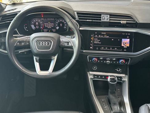 Used 2023 Audi Q3 2.0T Premium w/ Convenience Package AWD/4WD image 14