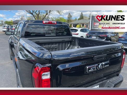 New 2026 GMC Canyon Denali w/ LPO, Denali Black Edition AWD/4WD image 34