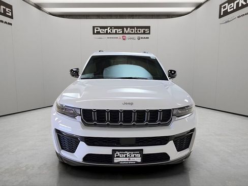 New 2026 Jeep Grand Cherokee L Limited AWD/4WD image 8