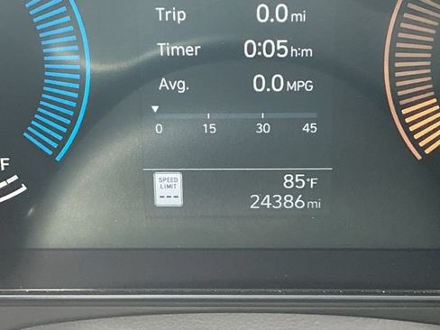 Certified 2025 Hyundai Kona SEL FWD image 20
