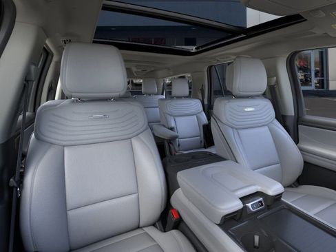 New 2026 Ford Expedition Max Platinum w/ Platinum Ultimate Package image 10