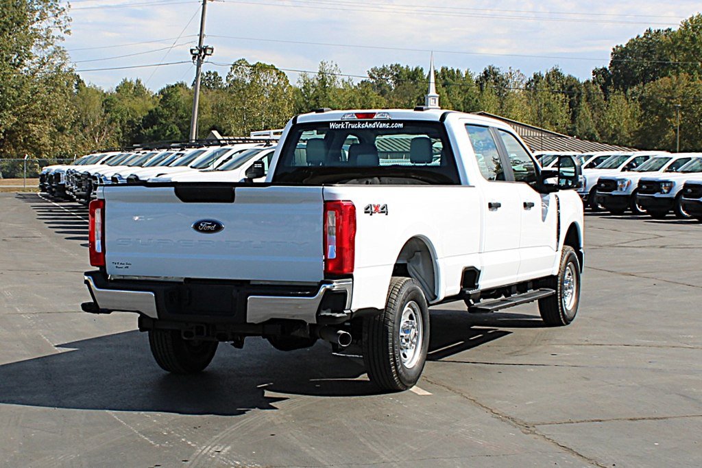 Used 2024 Ford F250 XL w/ XL Driver Assist Package AWD/4WD image 4