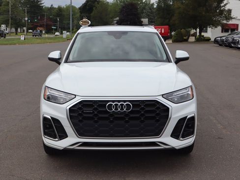 Used 2023 Audi Q5 2.0T Premium Plus AWD/4WD image 2