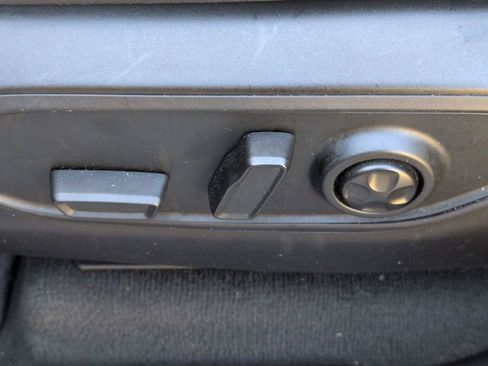 Used 2024 Jeep Grand Cherokee Limited 4xe image 16