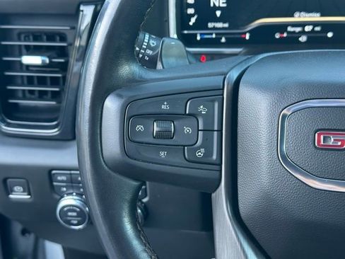 Used 2022 GMC Sierra 1500 AT4 w/ AT4 Premium Package AWD/4WD image 4