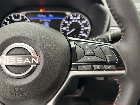 Used 2024 Nissan Altima 2.5 SR AWD/4WD image 18