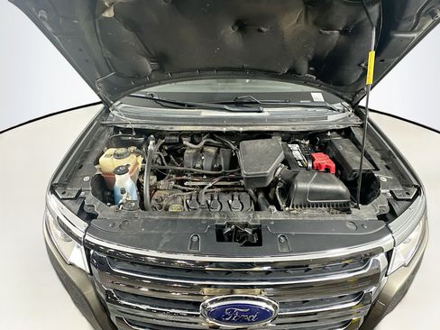 Used 2013 Ford Edge Limited FWD image 30